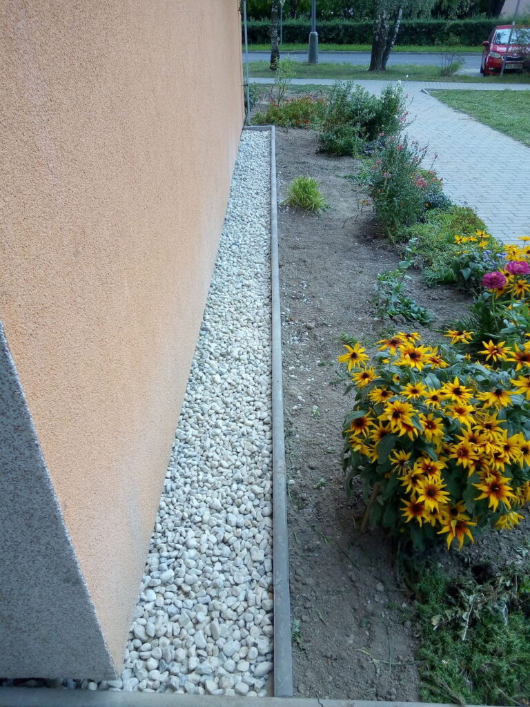 04 Okapovy Chodnik 03