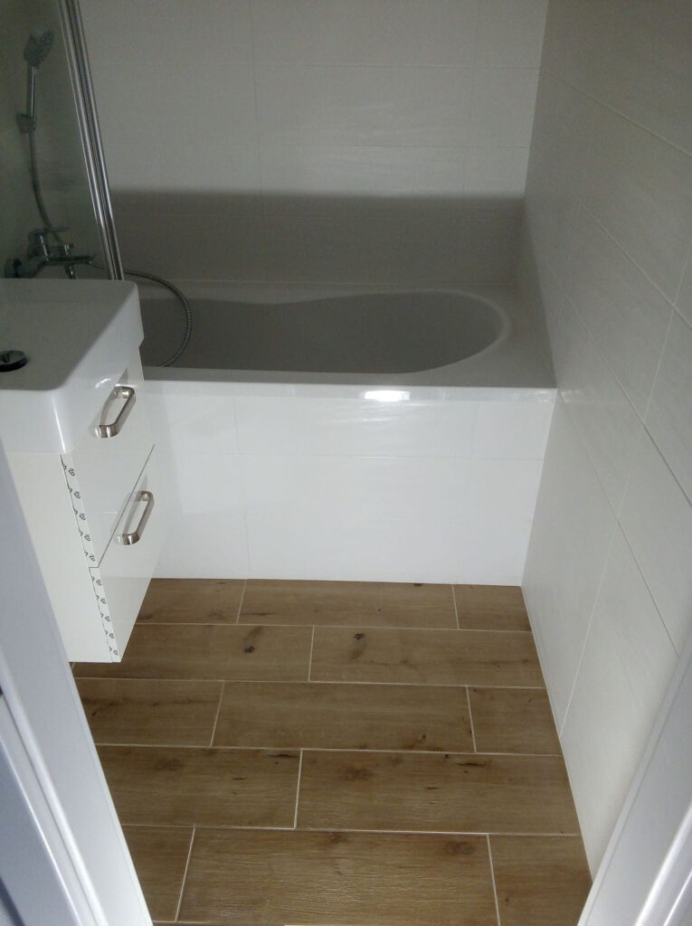 21 Rekonstrukce Panelakoveho Bytu 11