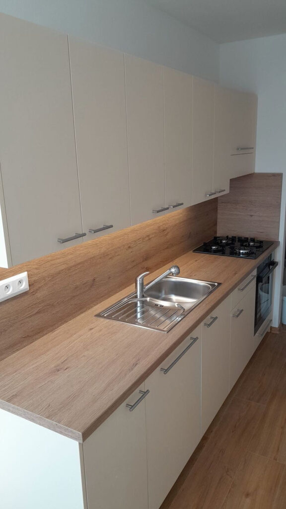 22 Rekonstrukce Bytoveho Jadra 18